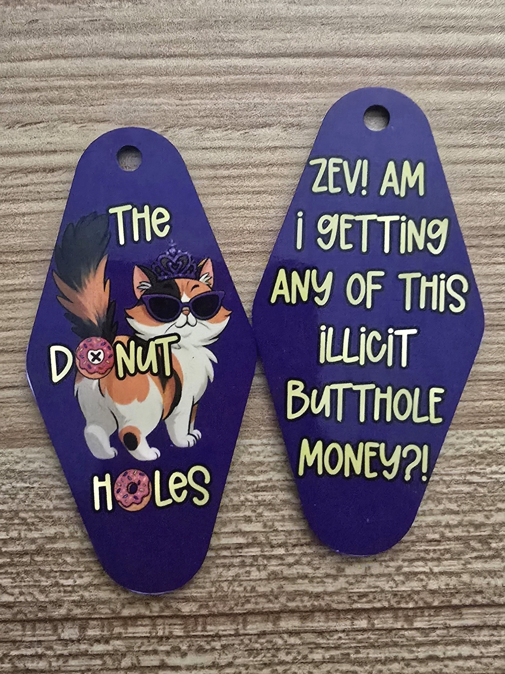 Dungeon Crawler Carl Keychains Set Of 3. - Picture 2 of 5
